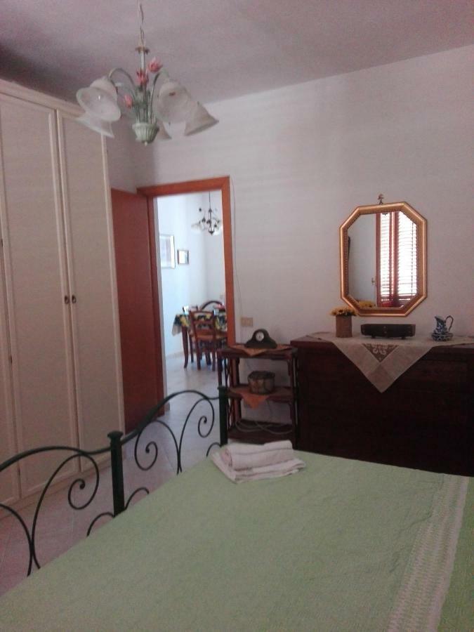 Casa Della Camperia Apartment Фавиняна Екстериор снимка
