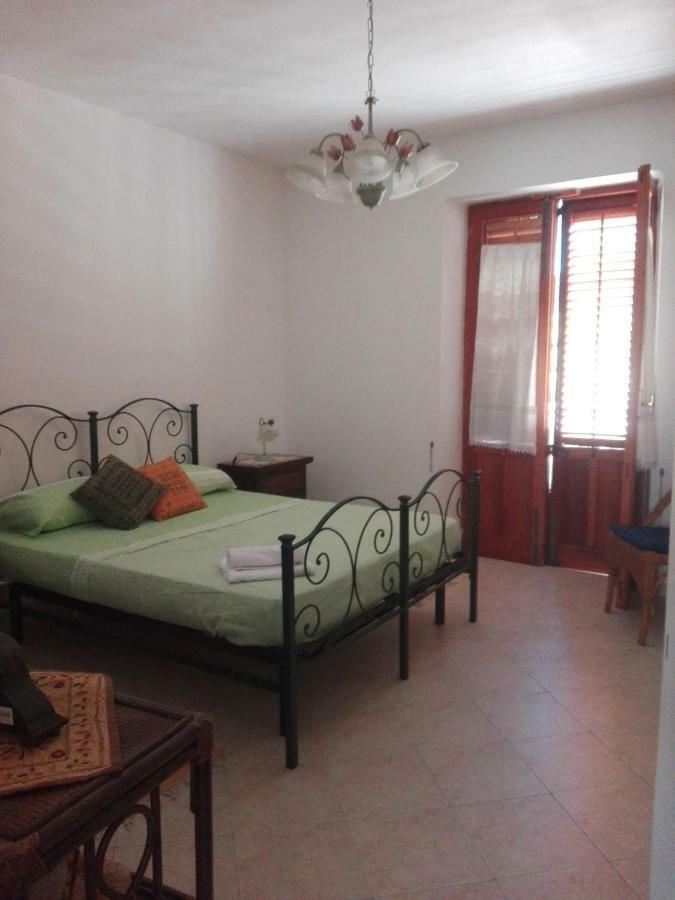 Casa Della Camperia Apartment Фавиняна Екстериор снимка